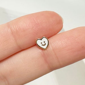 14k Solid Gold Heart Stud Piercing, Dainty Gold Earring, Daily Earring, Unique Gifts for Girlfriend, Minimalist Earring, Screw Back Piercing
