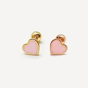 Pendientes de corazón con cierre de rosca en oro macizo de 14 k, con cierre de rosca en esmalte rosa, pendientes de corazón rosa, pendientes de corazón pequeño en oro de 14 k, perforaciones en oro auténtico.