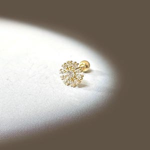 14k Solid Gold Snowflake Stud Earring, Helix Stud, Snow Cartilage Earring, Tragus Earring, Flower Stud Earring, Snowflake Screw Back Earring