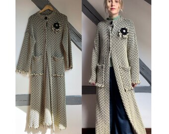 Vintage Boucle Strickmantel Lurex Chanel Style Fransen