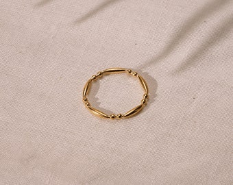 Minimalistischer Designer Ring 18K Vergoldet Wasserfest, Stapelringe Gold, Schmaler Boho Ring Dünn, Filigraner Edelstahl Ring Gold