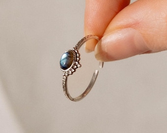 Blue Labradorite Sterling Silver Ring 925, Adjustable Non Tarnish Oval Gemstone Ring Boho Vintage