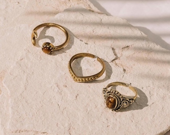Boho rings with stones, adjustable; Boho ring set in gold; Tiger's eye ring; Moon ring in brass; Gemstone ring; Adjustable rings