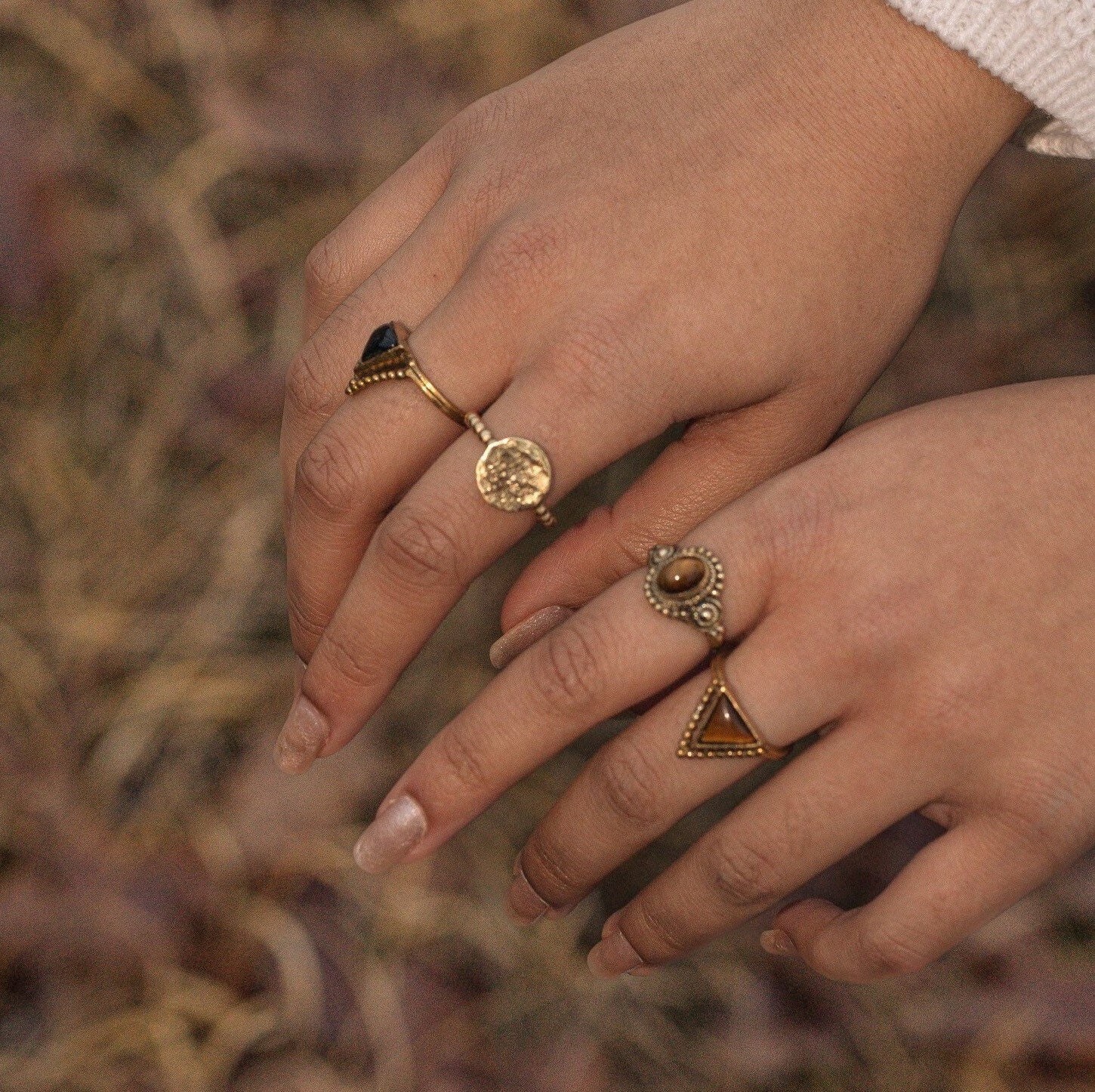 Ladies ring style with best sale stone