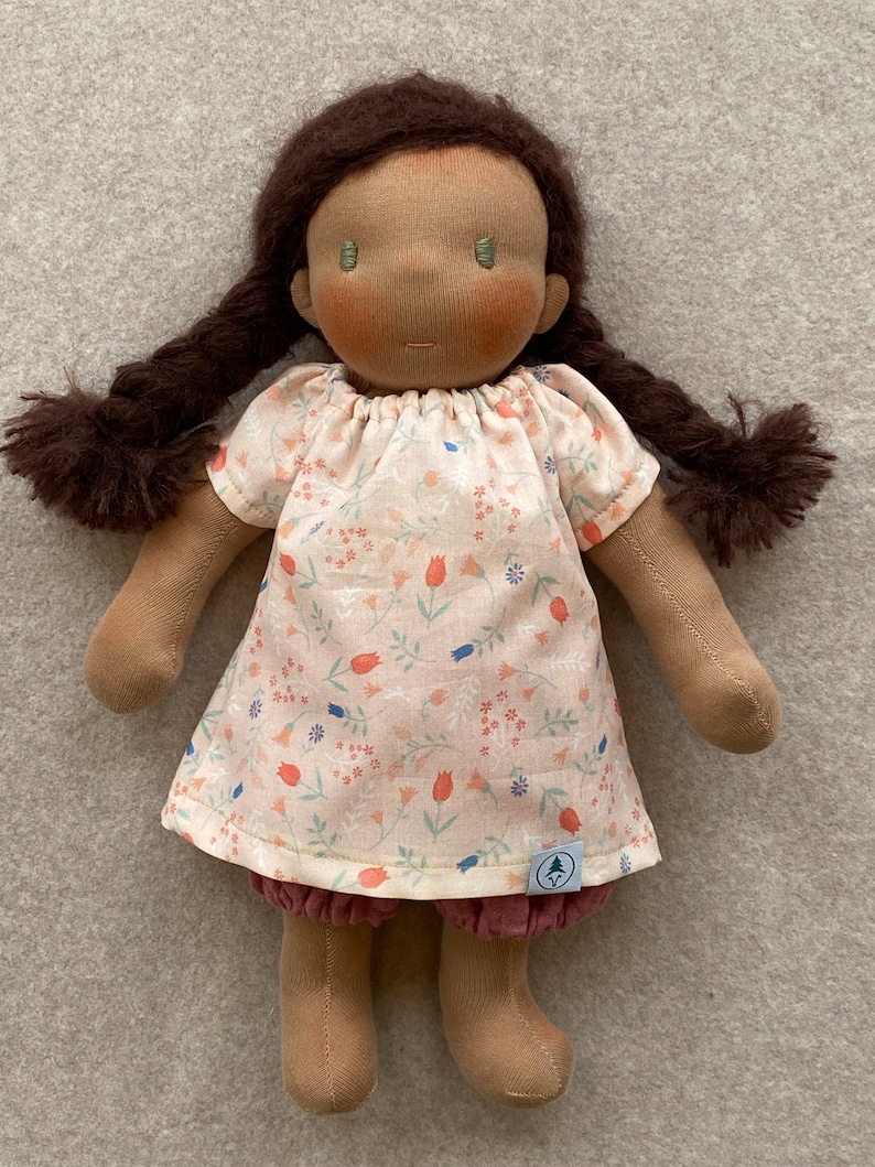 Stoffpuppe Greta nach Waldorfart, Natural Doll Bild 4