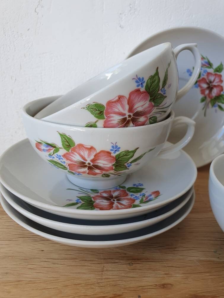 Pair of vintage Russian floral tea cups and saucers Dulevo Etsy