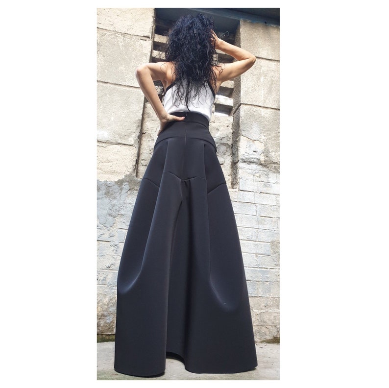 Extravagante lange rok/hoge taille rok/Avant-Garde zwarte rok/vrouwen comfortabele rok/vrouwen neopreen rok/gedeconstrueerde rok/Gothic afbeelding 7