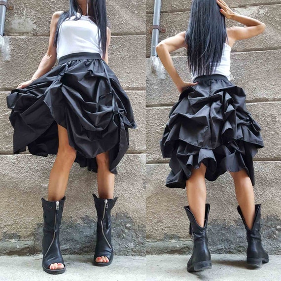 Falda negra extravagante *Falda de fiesta de diseñador * Falda corta  asimétrica *Falda de neopreno* Falda de verano negra*Falda  deconstruida*Falda