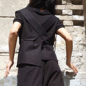 Extravagant Woman Blouse/Short Sleeve Top/Cotton Black Blouse/Asymmetric Top/Summer Woman Blouse/Casual Black Top/Short Woman Blouse