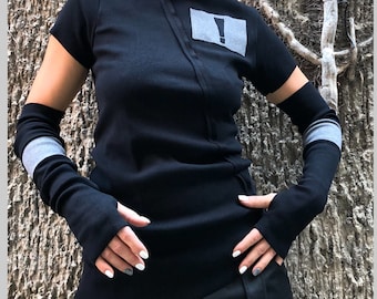 Asymmetric Black Cotton Rib Top with Detachable Sleeves – Avant-Garde Short Sleeve Blouse