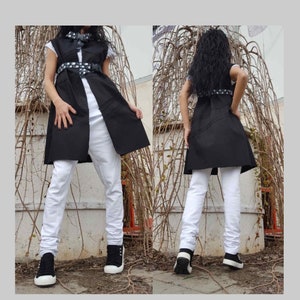 Extravagant Top/Asymmetric Vest/Sleeveless Jacket/Hand Painted Vest/Avantgarde Vest/Party Vest/Casual Top/Cotton Vest/Black Women Vest