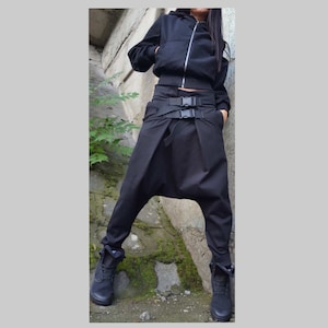 Extravagant Black Set/Urban Woman Clothing/Two Piece Outfit/Harem Pants/Hooded Bomber/Casual Pants Jacket Outfit/Comfortable Black Set