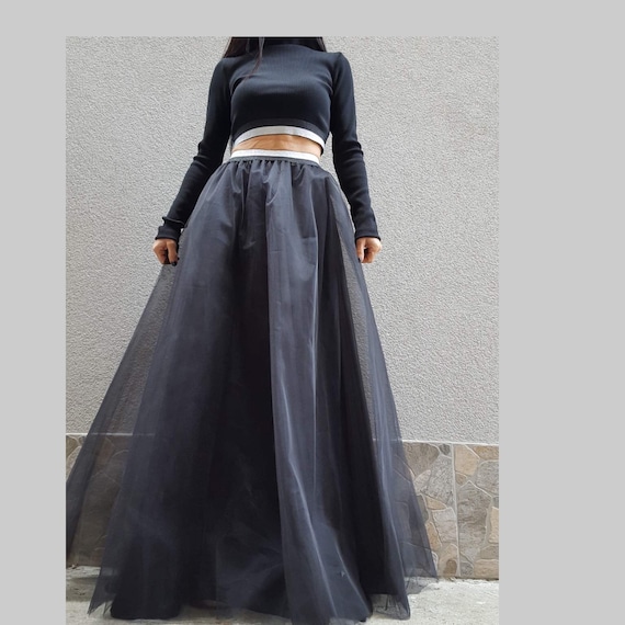 Pollera larga negra de fiesta sale