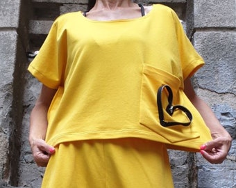 Loose Woman Top/Cotton Blouse/Yellow Top/Wide Party Blouse/Extravagant Short Sleeve Top/Maxi Woman Clothing/Casual Blouse/Summer Blouse