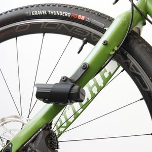 Fork mount for LEZYNE bicycle lights | Adjustable light mount for road and gravel bikes | Clean cockpit | Ideal for bikepacking