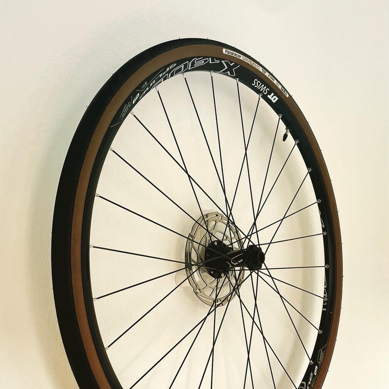 Laufrad Wandhalterung aus Kunststoff, magnetische Fahrrad Räder Halterung, Laufradhalter, Räder Bike Wandmontage, Fahrradräder Wandhalter Bild 2