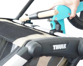 Soporte para bicicleta de equilibrio Thule Chariot | Soporte para bicicletas de equilibrio infantiles, patinetes, Puky, Woom | Accesorio para remolque de bicicleta | Sin herramientas y estable