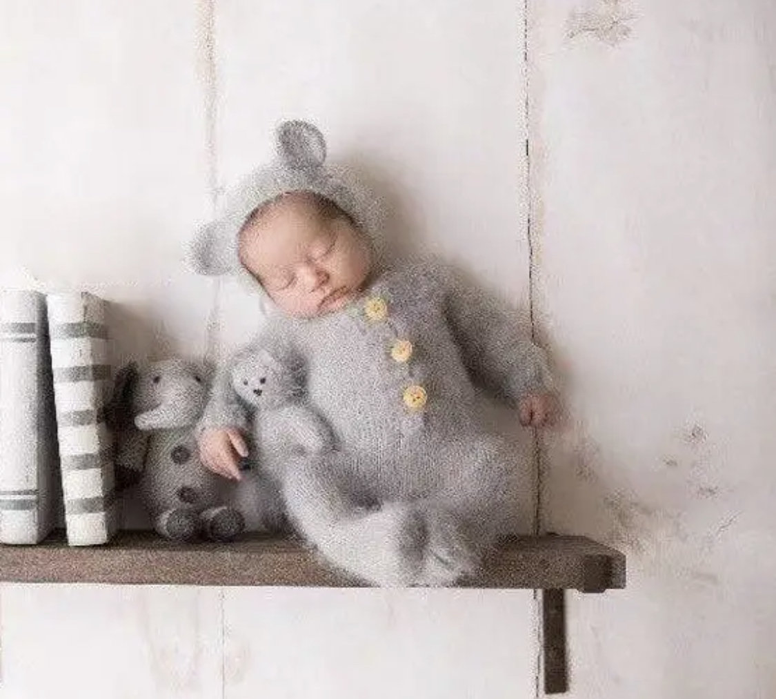 Newborn Photoshoot, Baby Photoshoot Props for Newborn, Festive