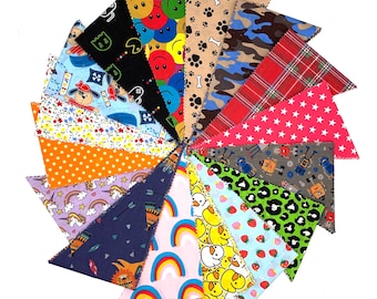 Embrasse 128 (64S et 64M) pour chiens / Bandanas pour chiens en vrac