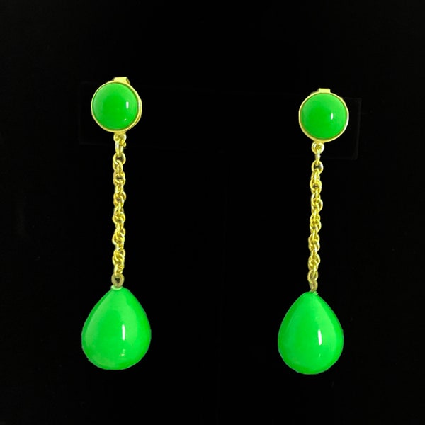 Crown Trifari Earrings Vintage 1950s 1960s Gold Tone Bright Green Lucite Dangle Chain Shoulder Duster Clip On Statement