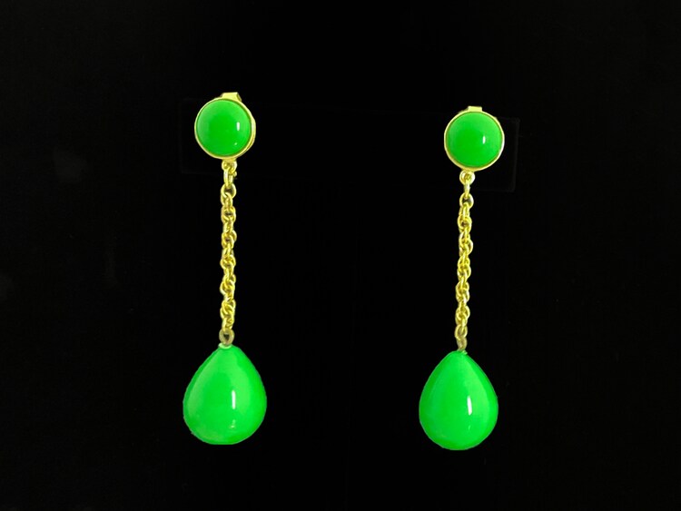 Corona Trifari Orecchini Vintage 1950s 1960s Gold Tone Bright Green Lucite Dangle Chain Shoulder Duster Clip On Statement