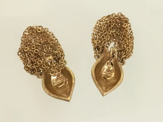 Monet Vintage Earrings Gold Tone Loop Chain Tasse… - image 7