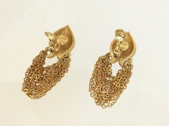 Monet Vintage Earrings Gold Tone Loop Chain Tasse… - image 5