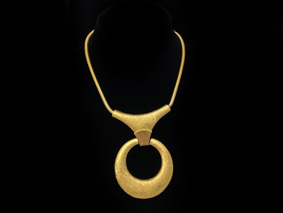 Crown Trifari Pendant Necklace Massive Modernist … - image 2