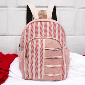 Grand sac à dos en chanvre avec poche pour ordinateur portable-sac à dos bohème hippie-fait main-commerce équitable-cadeau de famille-cartable naturel