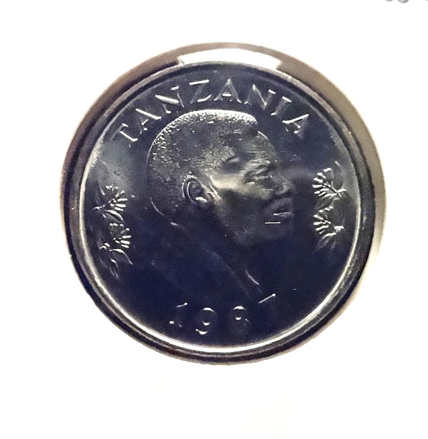 Koneek coins - Etsy 日本