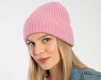 Light Pink Seamless Beanie Cap, Acrylic Unisex Beanie, Hatsquare Winter Beanie, Man Skull Cap, Cuffed Knit Beanie, Women Super Soft Beanie