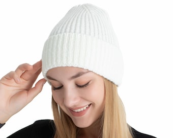 Colorful Unisex Seamless Beanie Cap, Acrylic Unisex Beanie, Hatsquare Winter Beanie, Man Skull Cap, Cuffed Knit Beanie, Women Super Soft Cap