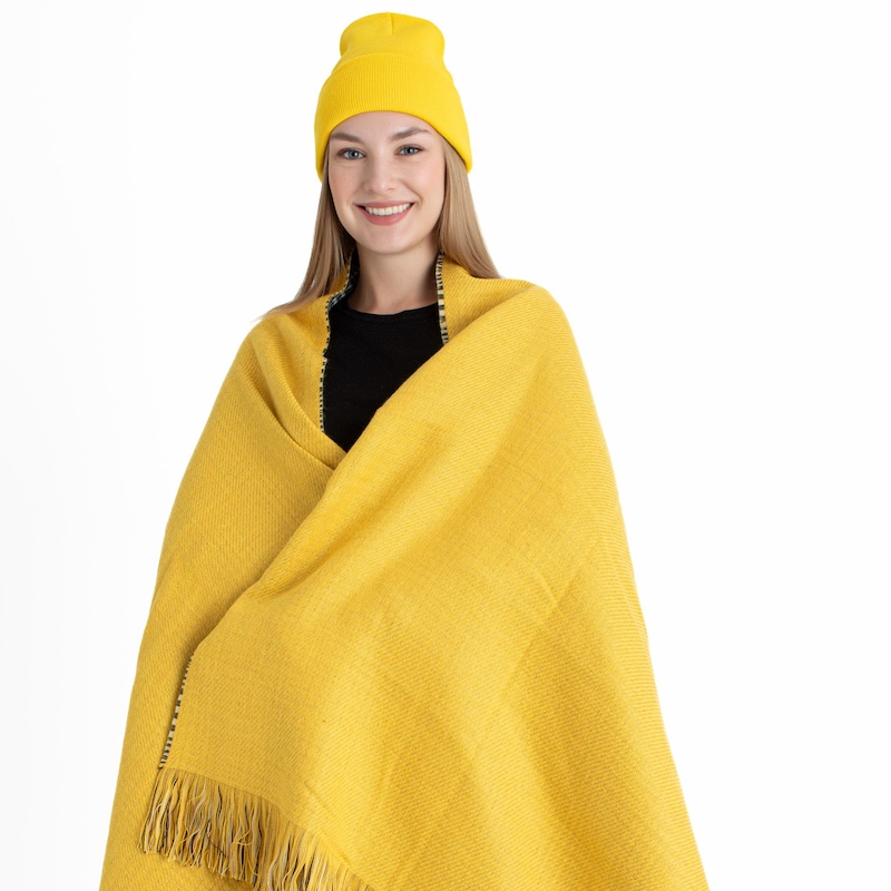 womens blanket shawl