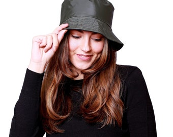 Green Water Resistant Women Bucket Hat, Fleece Lined Bucket Hat, One Size Hat, Women Hat, Rain Hat, Birthday Gift, Christmas Gift