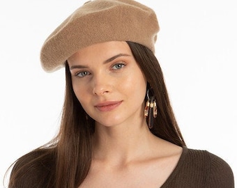 Camel French Beret , Painters Hat, Women Felt Beret, Women Winter Hat, Christmas Gift, Gift for Her