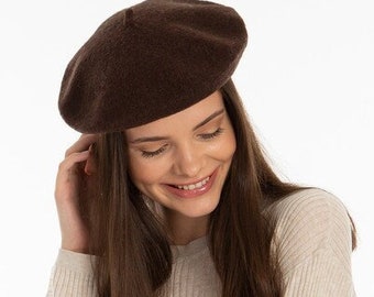 Dark Brown French Beret , Painters Hat, Women Felt Beret, Women Winter Hat, Christmas Gift, Gift for Her