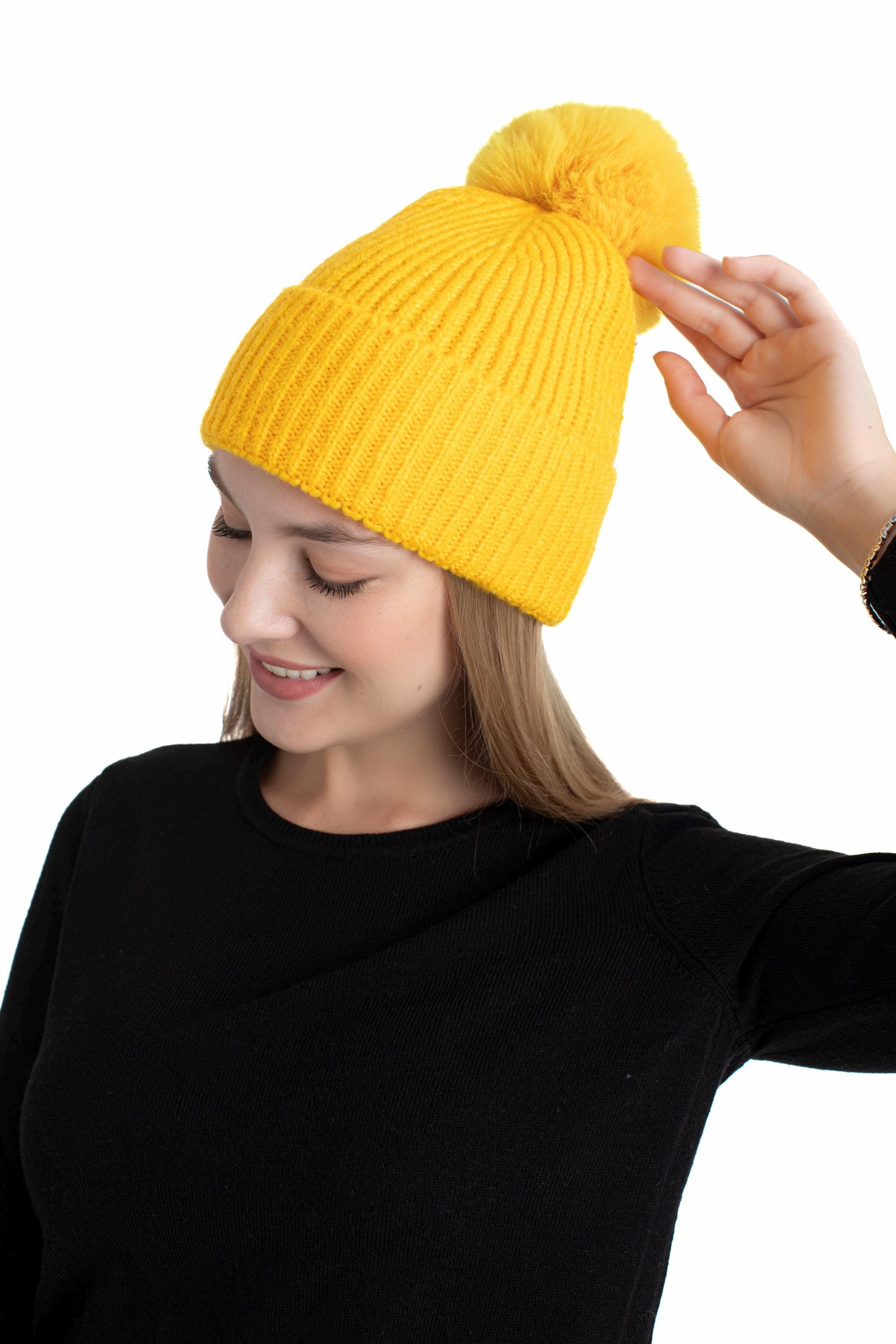 Yellow Seamless Ribbed Beanie Cap, Pompom Customized Unisex  display picture 2