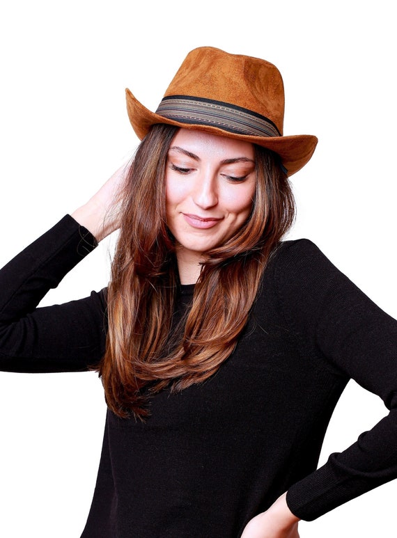 Classic Cowboy Hat For Men & Women – Wide Brim Western Felt Hat With Adjustable Fit & Removable Band