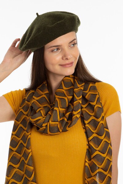Green French Beret , Painters Hat, Women Felt Beret, Women  display picture 3