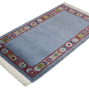Hand-knotted Nepal rug made of Himalayan wool | Boho home decor | Ethnic wool rug | Sustainable handcraft | Living room decorative rug