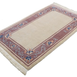 Hand-knotted Nepal rug made of Himalayan wool | Boho home decor | Ethnic wool rug | Sustainable handcraft | Living room decorative rug