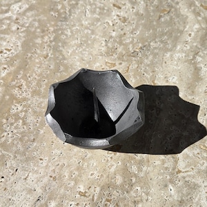 Star-Edged Cup Candle holder