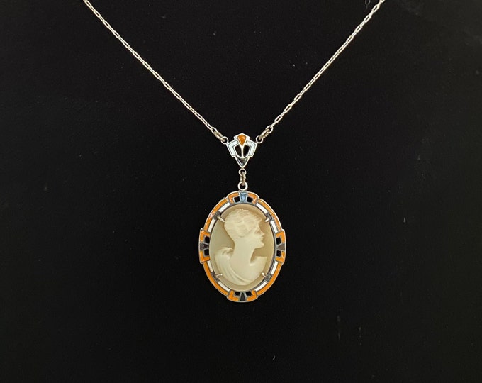 Lovely Vintage Cameo & Enamel Sterling Pendant Necklace