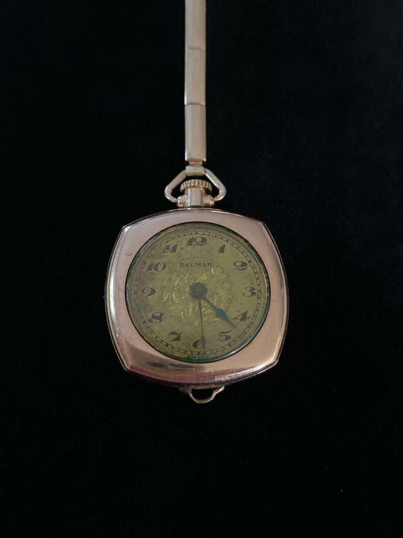 Lovely Classic 10KT Gold Delmar Swiss 15 Jewel Pendant-Wrist Watch bild 6