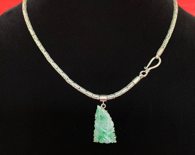 Captivating Carved Jade Pendant on Square Byzantine Chain Necklace