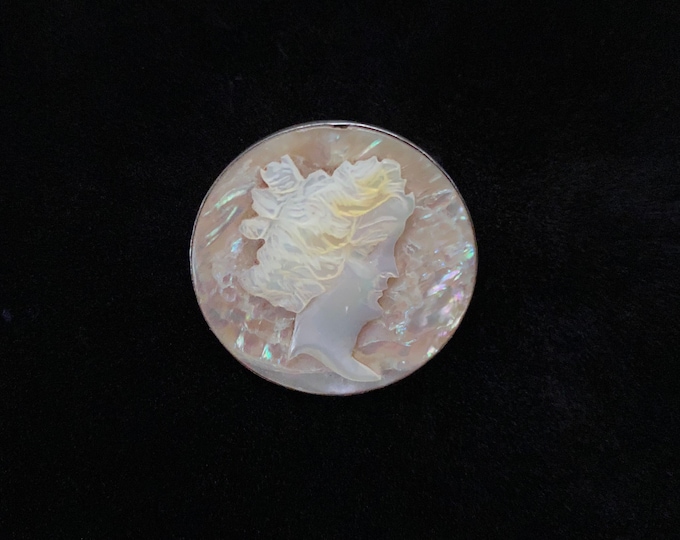 Vintage Carved Mother Of Pearl & Sterling Cameo Brooch