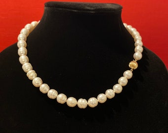 Timeless Twist on Classic Strand Freshwater White Pearl & 14K Necklace