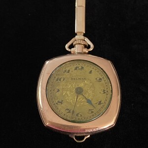 Lovely Classic 10KT Gold Delmar Swiss 15 Jewel Pendant-Wrist Watch bild 3