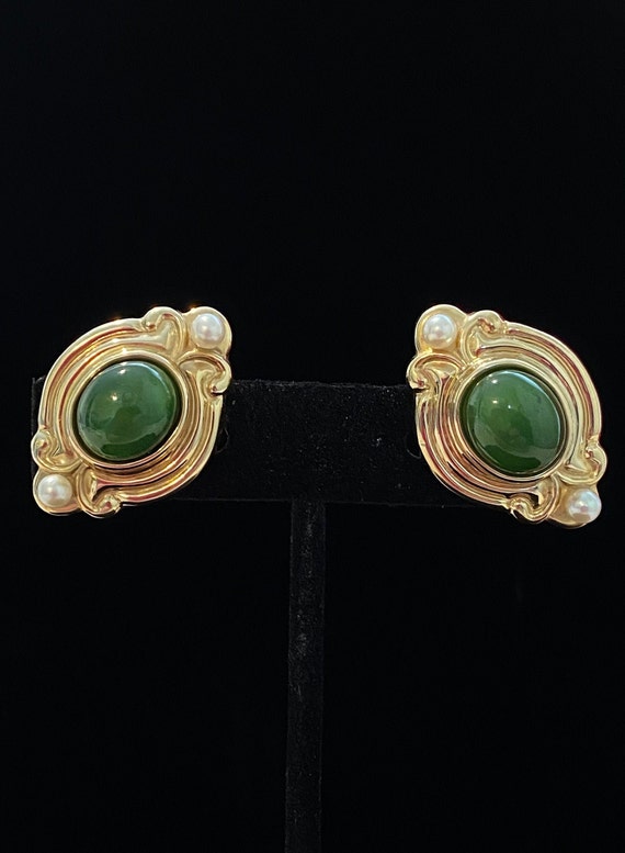 Elegant 14K Jade & Pearl French Clip Earrings