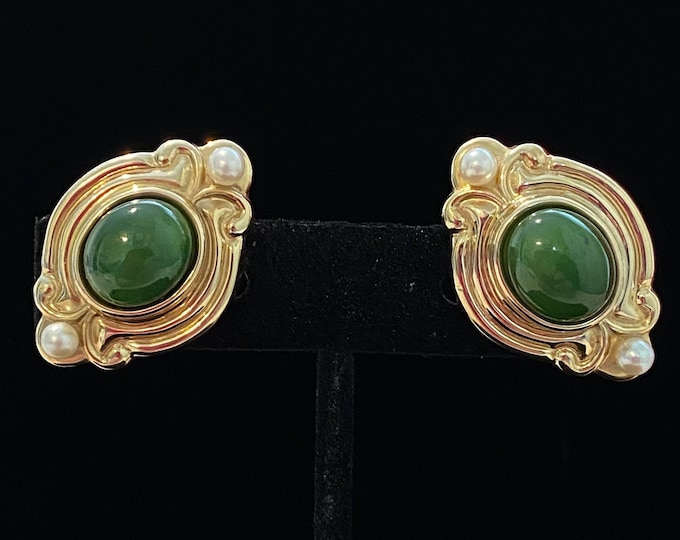 Elegant 14K Jade & Pearl French Clip Earrings